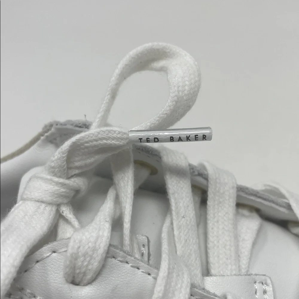 Ted Baker White Tan Addison Lace Sneaker Tennis Shoes Size 6 Like New Condition